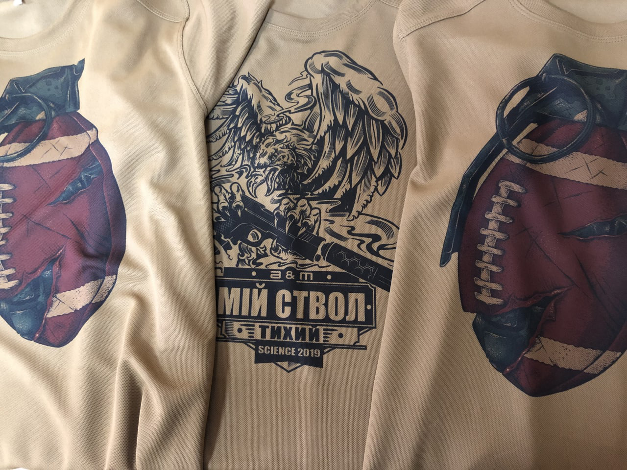 Футболки з шевроном підрозділу